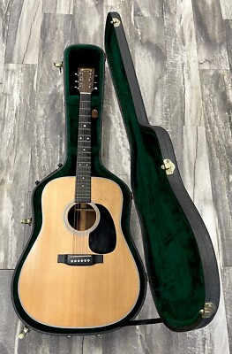 Vintage 2001 Martin D-2R Acoustic Dreadnaught Guitar Hard Road 