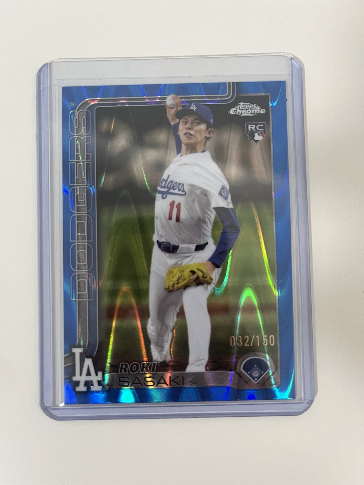 2025 Topps Chrome - Roki Sasaki #217 Blue RayWave Refractor /150 (RC)