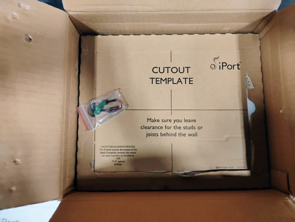 iPort CMIW2000V2 Control Mount for iPad 2 and iPad 3 - Image 4 of 4