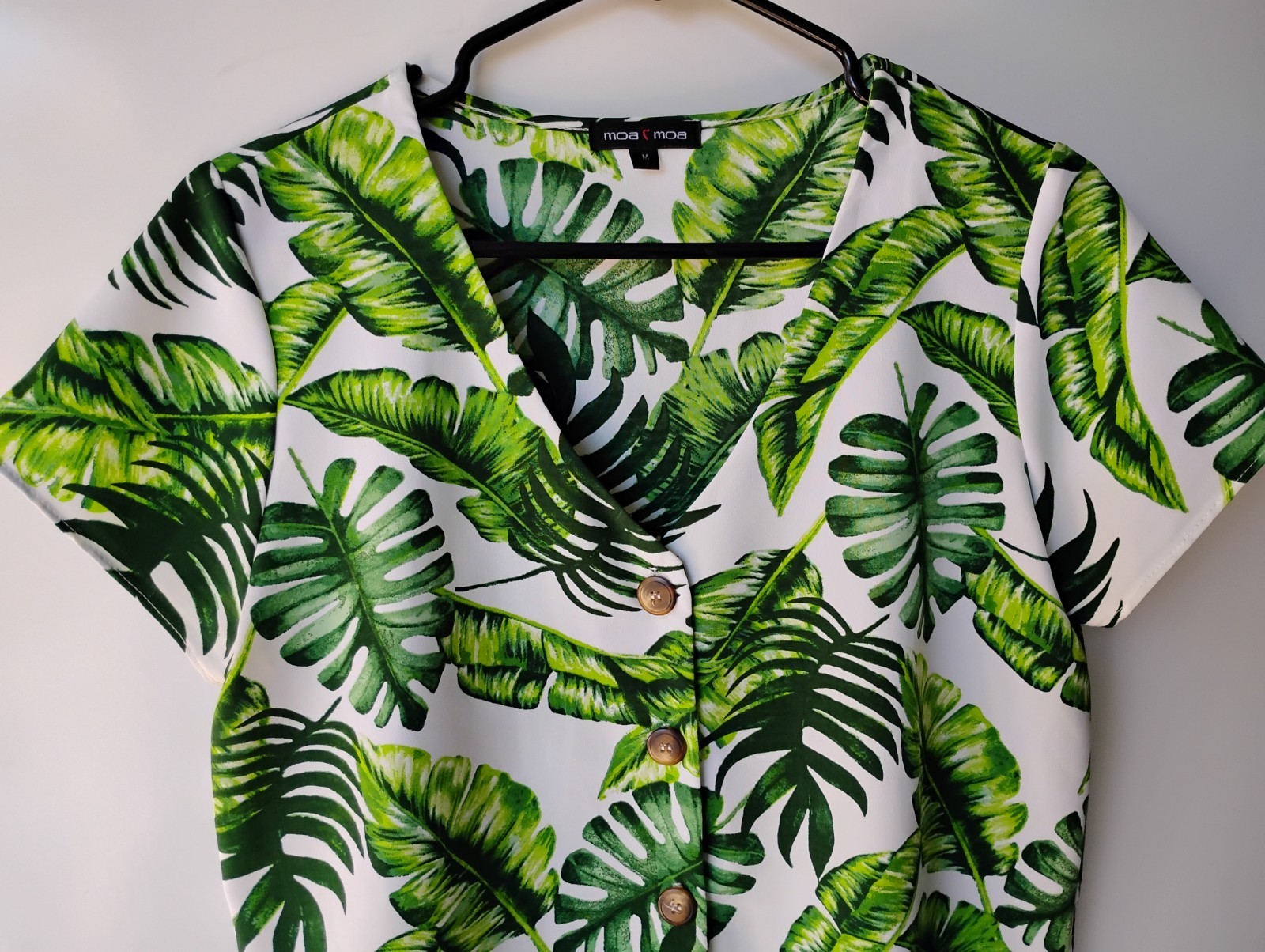 MOA MOA Women's Green Leaf pattern Lightweight Bu… - image 2