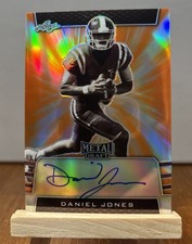 Daniel Jones 2019 Metal Draft Orange Parallel On-card Auto #SV-DJ1 /7 Colts SP