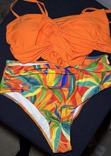 Gorgeous Ladies 2 Piece Swimsuit In A Size XL
