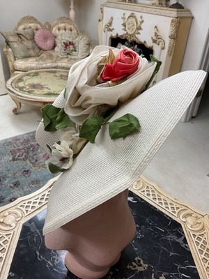 Antique Ladies White Straw Hat Millinery Roses 1950s Garden  display picture 1