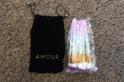 New Amour 10-Piece Rainbow Oval Makeup Brush Set