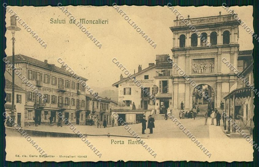 Foto 1 di 2