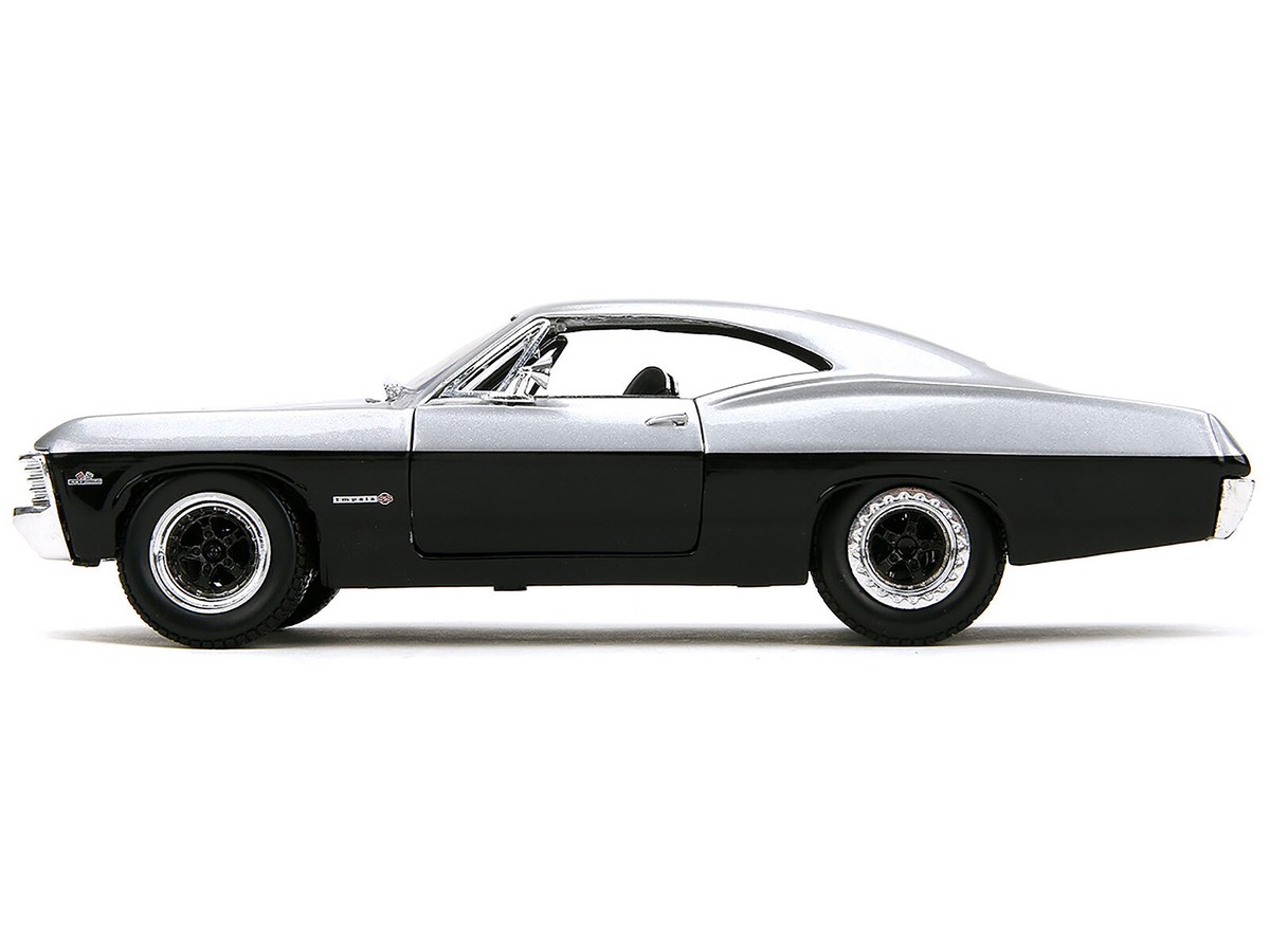 ミニカー 1967 Chevy Impala SS 1967 Chevrolet Impala SS Silver Metallic and Black Bigtime