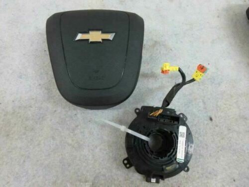 CHEVROLET MALIBU 2013-2014-2015-2016 OEM  Airbag LEFT DRIVER STEERING DRIVER - Picture 1 of 6