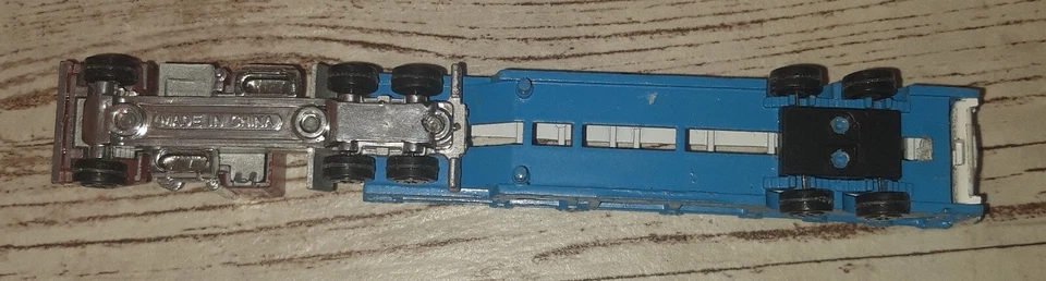 CAMION CAMIONCINO BISARCA WJF 323 TRAILER 19X3 CM ALTEZZA 3 CM MADE IN CHINA - Immagine 4 di 4