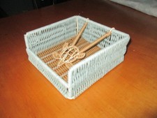RESIN SEAFOAM AND NATURAL WICKER TURTLE NAPKIN HOLDER
