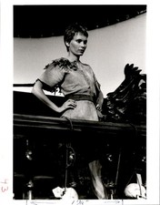 RL96B Original Photo MIA FARROW 1976 "PETER PAN" LIVE-ACTION MUSICAL ACTRESS