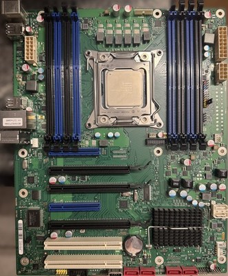 Fujitsu DS3128-A25 GS 1 LGA 2011 C600 Quad Channel DDR3 + Intel Xeon E5-1620v2