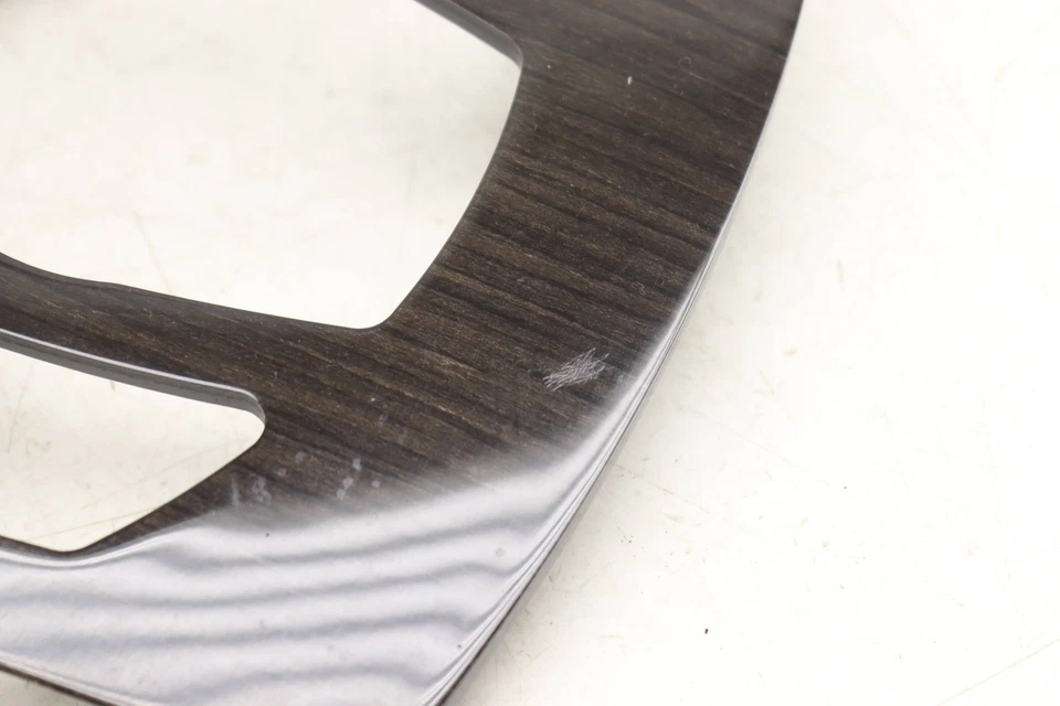 BMW 740LI 2011-2015 - consola central trasera montura/bisel 9164577 Foto 2 de 4