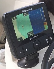Echolot Raymarine Dragonfly 7pro mit Geber. Angeln, Boot