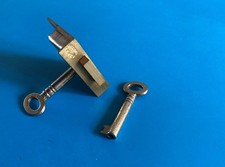 Vintage Brass Furniture Lock + 2 Keys.
