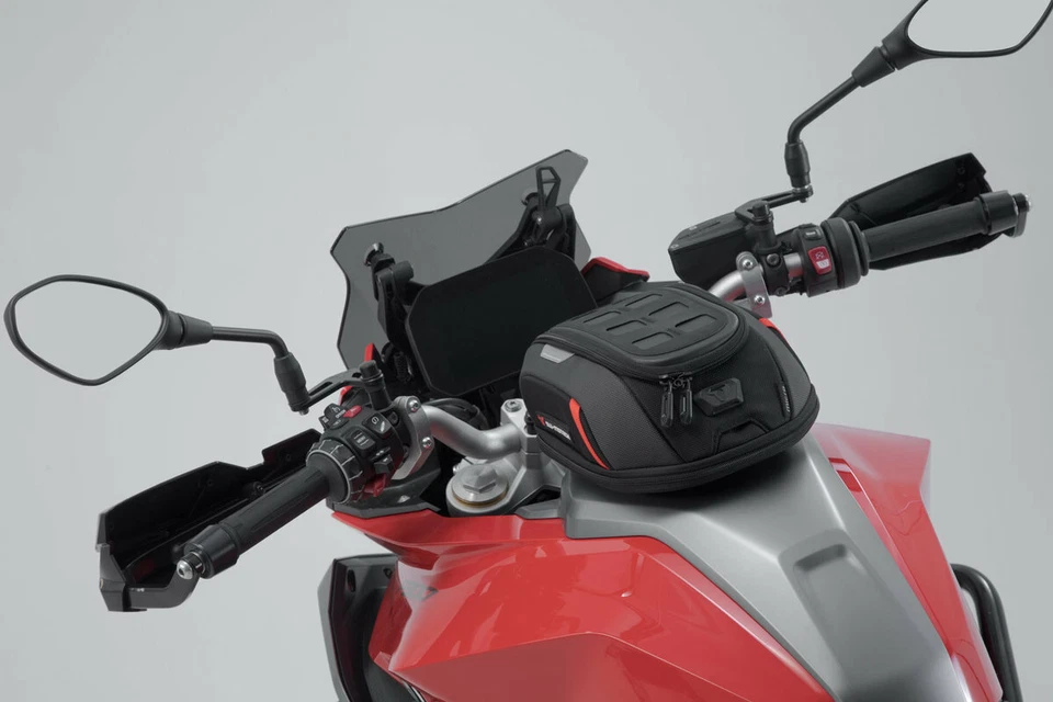 SW-Motech PRO Micro Tankrucksack Motorrad Gepäck mit Regenhaube - Bild 2 von 4