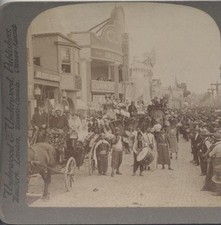 1904 STEREOVIEW OF PERFORMERS PARADE AT THE WORLDS FAIR - ST LOUIS, MO