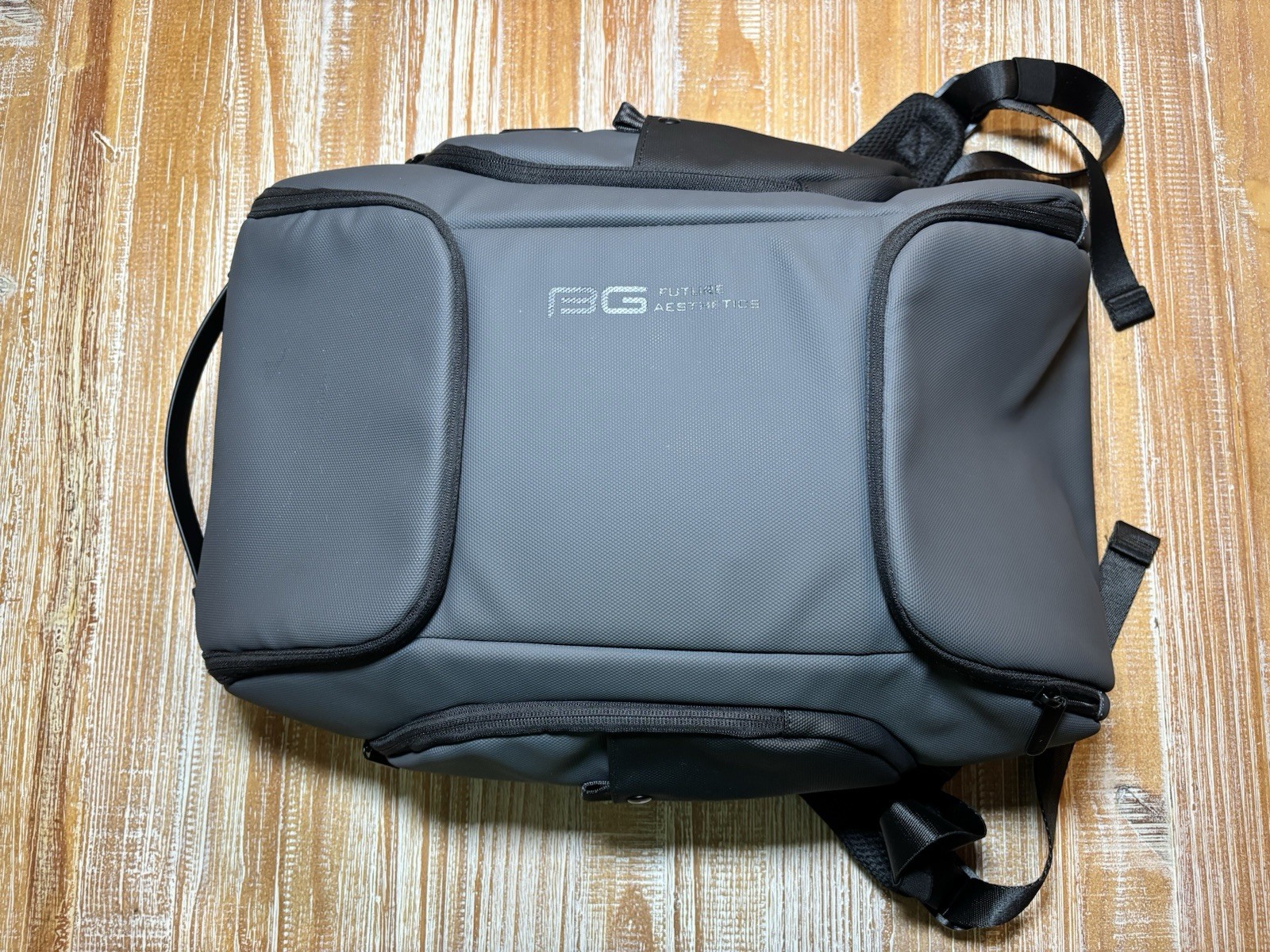 Waterproof Gray Travel Laptop W/port