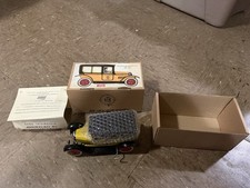 Juguete PAYA 1930 Taxi Car Wind Up Tin Toy w/driver Reproduction