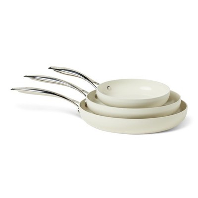 Retailer Basics Ceramic Nonstick Cookware, 3-Piece Frying Pan Set, All Cooktop