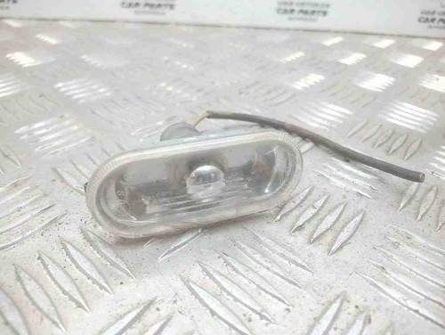 VW PASSAT Variant B5 3B6 Kotflügelblinker vorne rechts 1J0949117 1.90 31327383