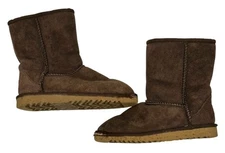 Ugg Boot Youth 2 Brown Leather Sheepskin Lining Classic Outdoor Boys Unisex
