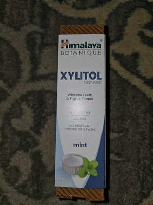 HIMALAYA BOTANIQUE XYLITOL FLUORIDE FREE MINT TOOTHPASTE 