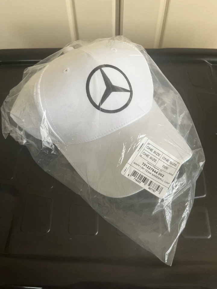 MERCEDES AMG PETRONAS F1 TEAM WHITE PEAKED CAP ADULTS UNISEX NWT IN BAG - Image 1 of 4