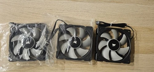 Corsair ML120 120mm x 25mm Premium Magnetic Levitation PWM Fan Model 31-005165
