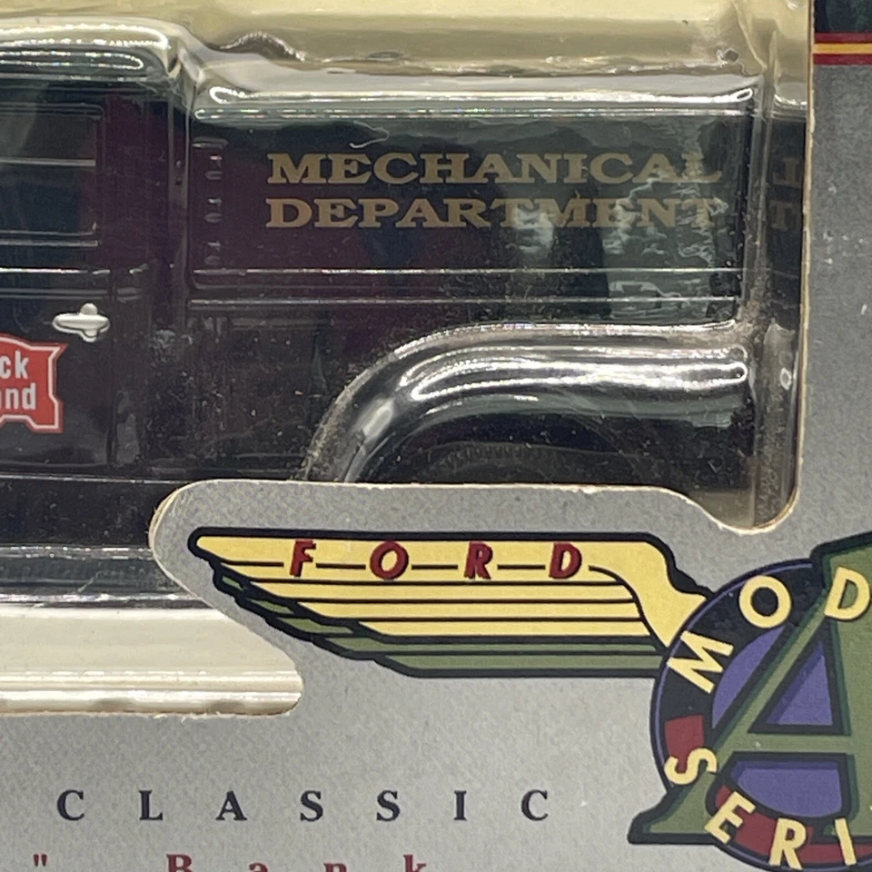 Departamento mecánico Liberty Ford Modelo A Railroad Series Rock Island Bank nunca abierto Foto 2 de 4