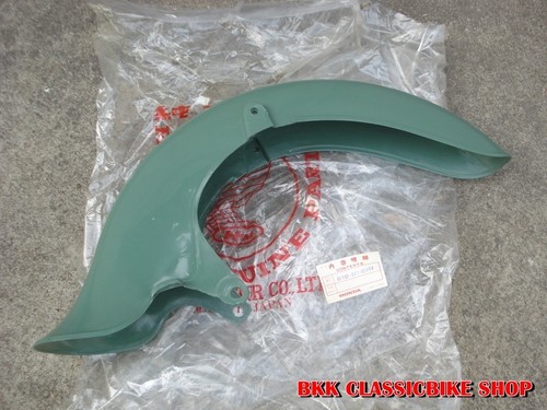 NOS Honda CUB 50 65 70 C50 C65 C70 FRONT FENDER GREEN JAPAN P/N 61100-041-020XR - Picture 1 of 12