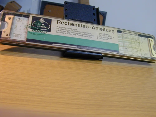 FABER-CASTELL RECHENSCHIEBER / SLIDE RULE mod. 2/83N NOVO-DUPLEX