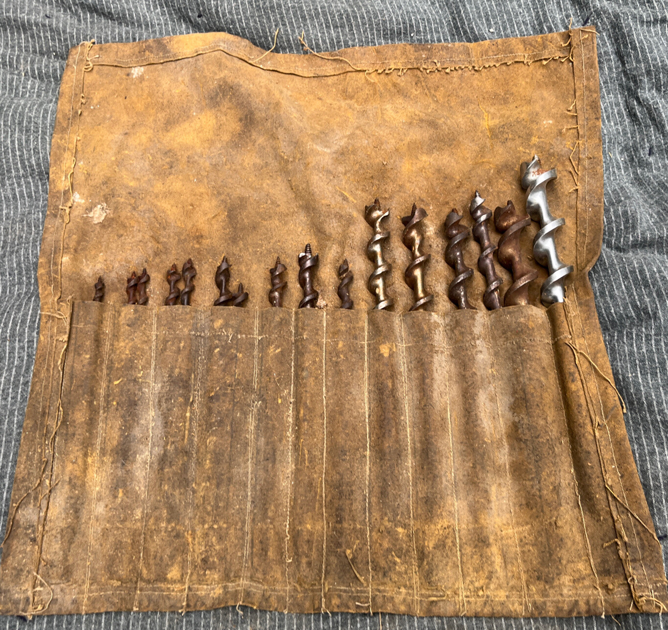 ANTIQUE DRILL BIT SET WITH CANVAS HOLDER TOOL HARDWARE HEAVY DUTY RARE VTG