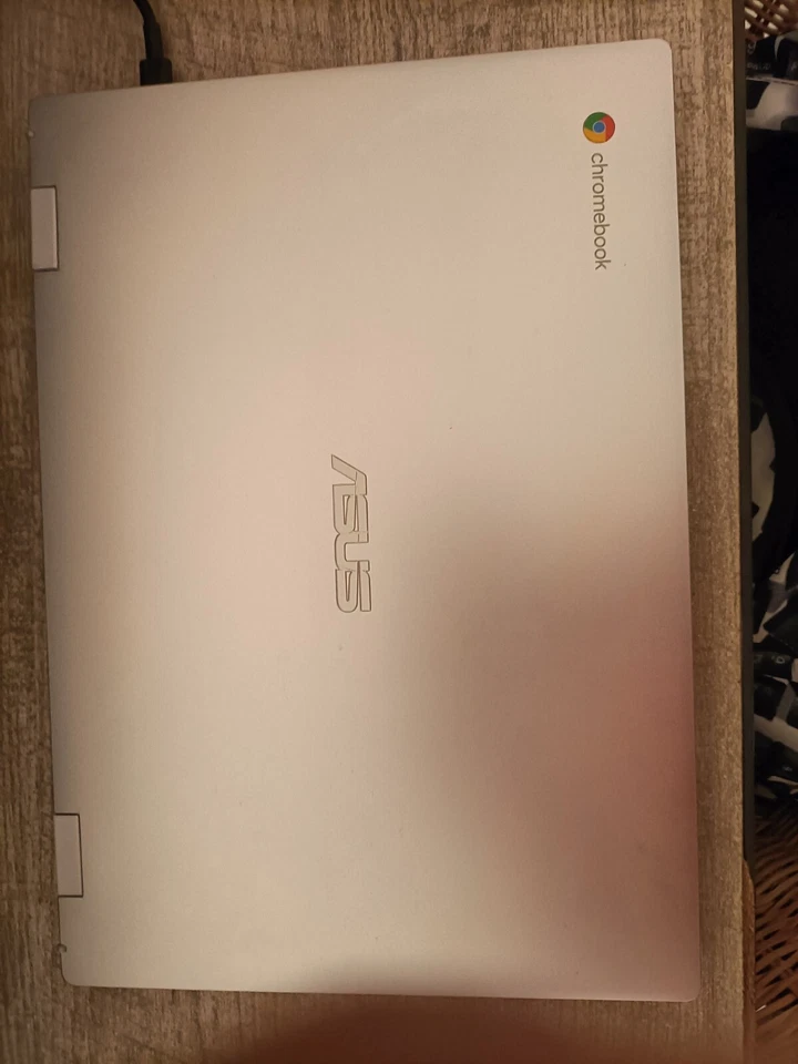 ASUS Chromebook C423NA-BV0051 14" (4Go, Intel Celeron N3350, 1.1 GHz, 64Go eMMC) - Photo 3/3