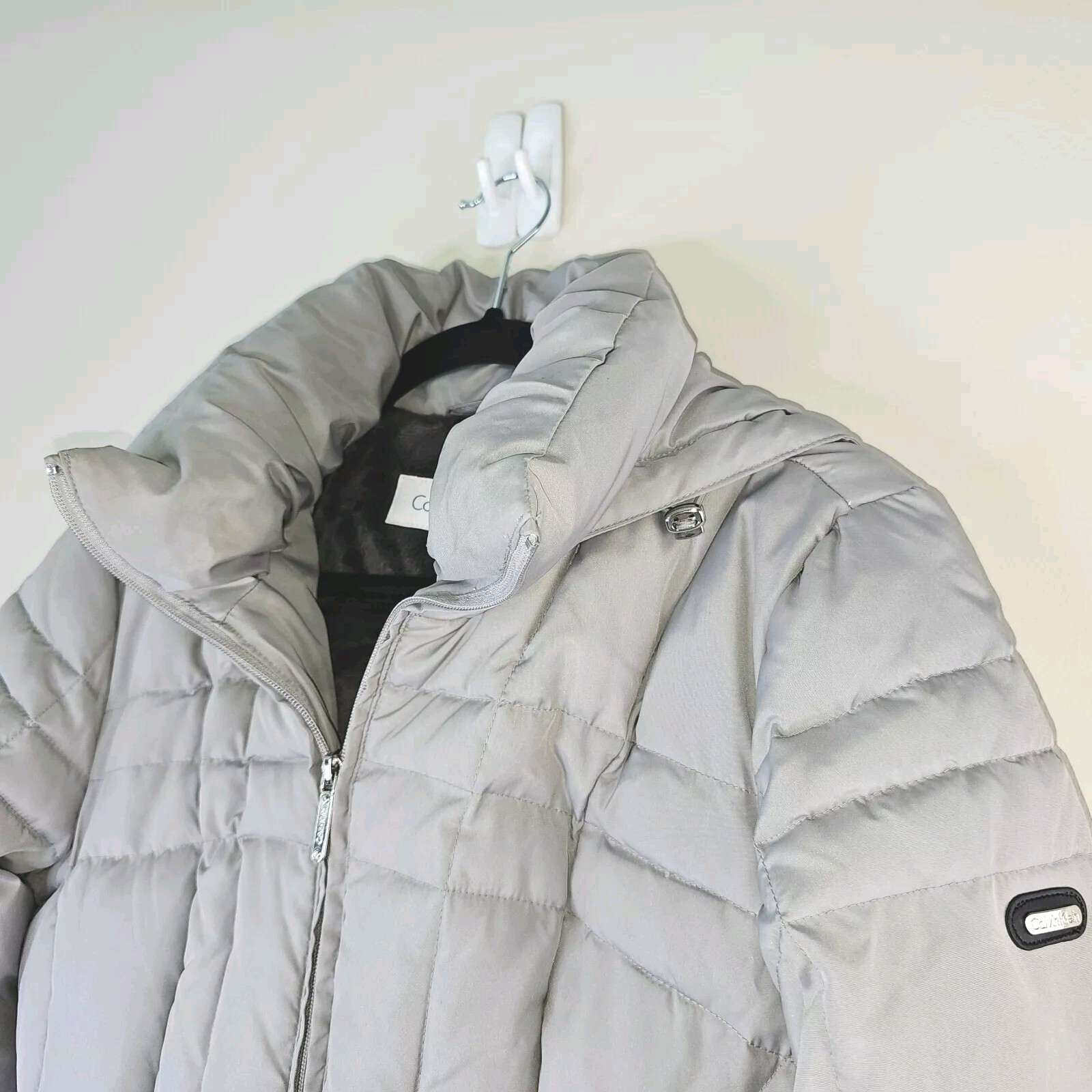 Calvin Klein Silver Gray Down Jacket Quilted Hood… - image 3