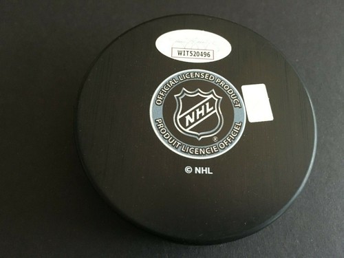 TONY ESPOSITO AUTOGRAPHED PUCK W/ "HOF 1988" INSCRIPTION J.S.A. AUTHENTICATED - Picture 3 of 7