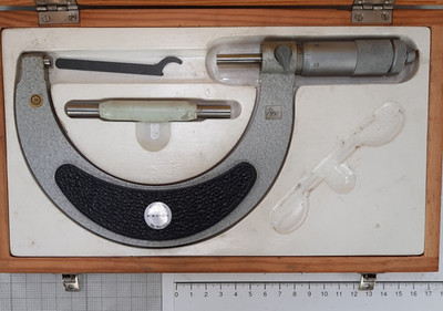Bügelmessschraube   100-125mm Mikrometer FEINMESSZEUGFABRIK SUHL Top Zustand