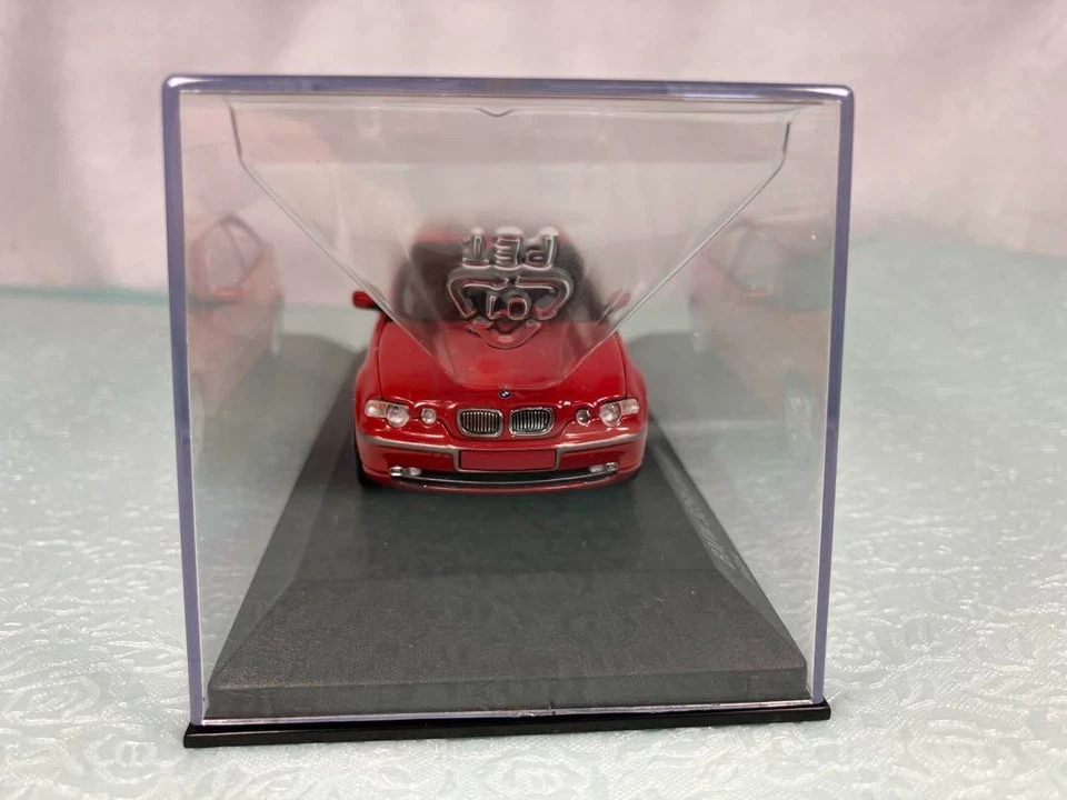 MINICHAMPS BMW 325ti Compact 2000 rot Diecast Modellauto 3er E46 Sammlerstück - Bild 4 von 4