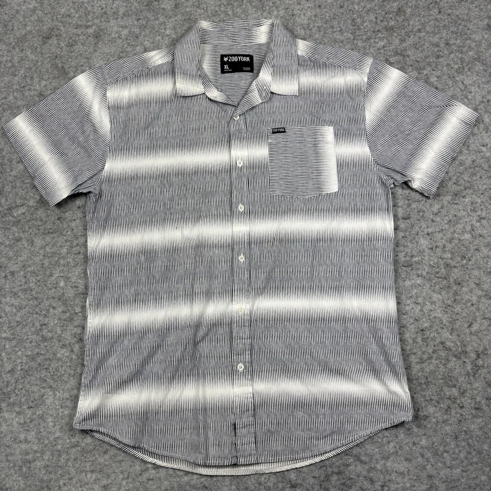 Zoo York Short Sleeve Button Up Shirt Mens XL Black White Retro Abstract - Image 2 of 4
