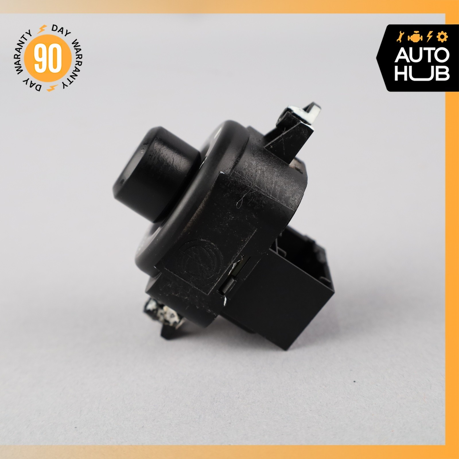 03-19 Maserati GranTurismo Quattroporte Side Mirror Door Switch Button OEM 58k