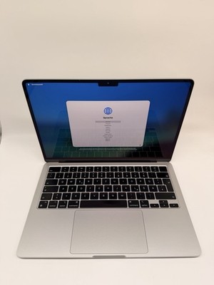 Apple MacBook Air 13'' (2022) M2 8-Core GPU 3,49 GHz Silber 16GB 256GB K305