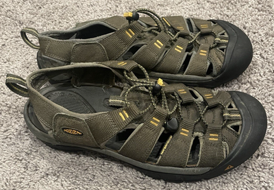 KEEN Newport H2 Mens Size 10 Green Waterproof Sports Sandals 