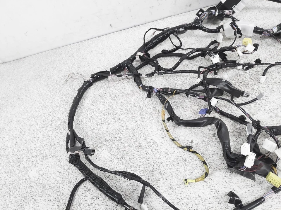 2016 Toyota Prius C Dash Instrument Wire Harnes 82145-52E45 - Image 4 of 4