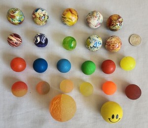 VTG SUPER BALL BOUNCY BALL LOT of 24 MARBLE CLEAR NEON SWIRL JAPAN TAIWAN MIX SZ