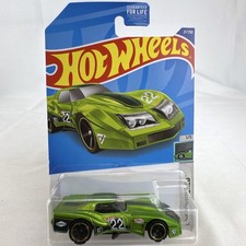 Hot Wheels 1:64 '76 Greenwood Chevy Corvette HW Contoured Green Diecast 21/250