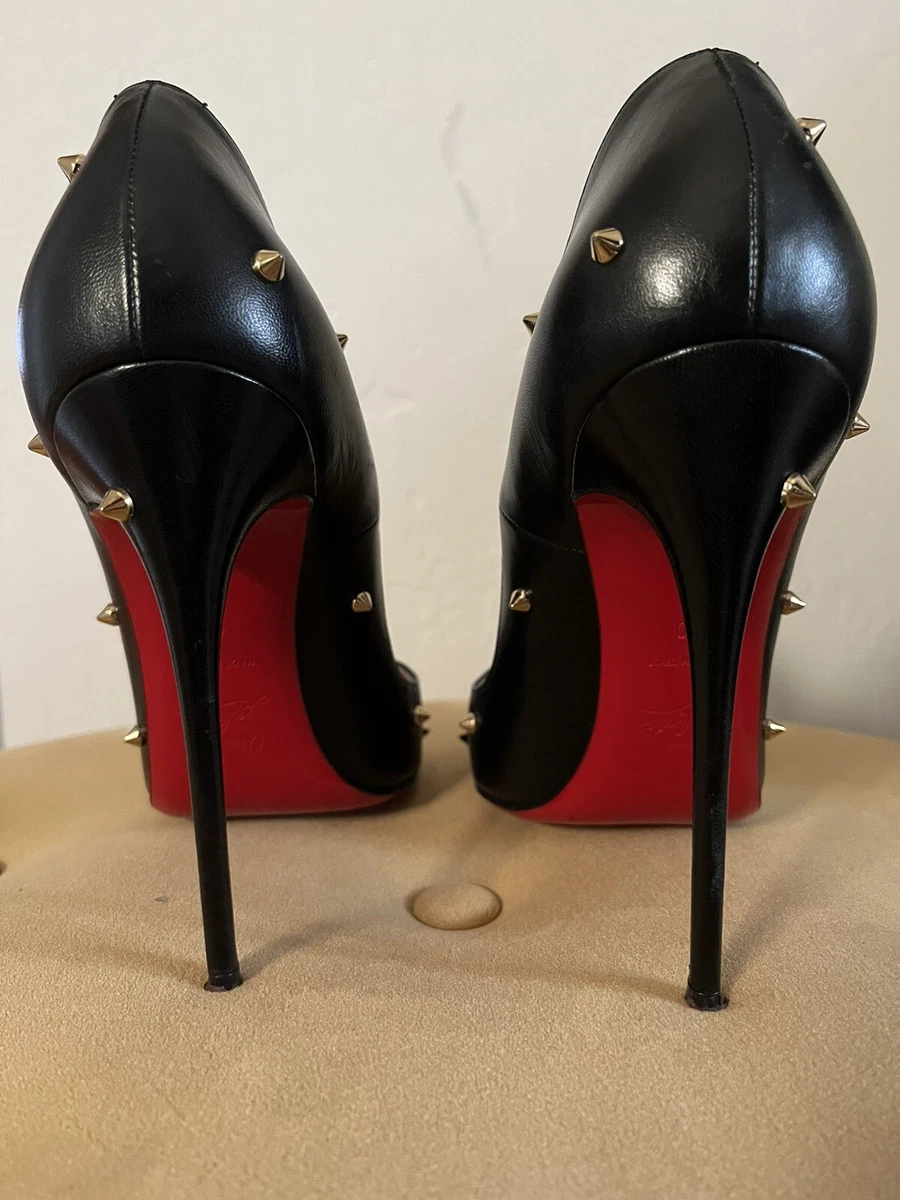 Louboutin degraspike clearance