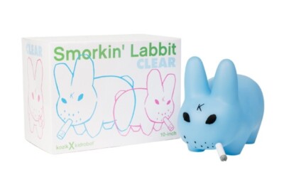 KIDROBOT FRANK KORZIK SMORKIN LABBIT VINYL CLEAR BLUE EDITION 10