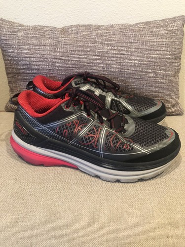 Gray Trail Running Shoes 