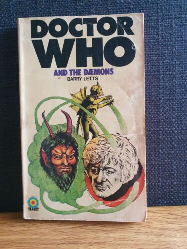 DOCTOR WHO THE DAEMONS TARGET BOOK (1975) - Picture 1 of 6