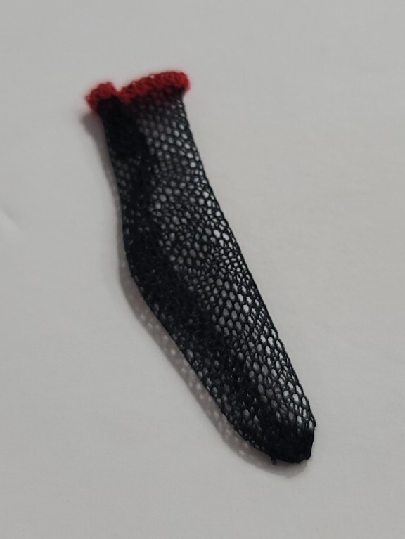 SAOLA CALZINO SINGOLO EVER AFTER HIGH CAPPELLO BIANCO MELA TASTICO PARTY NERO SOLO VESTITI BAMBOLA