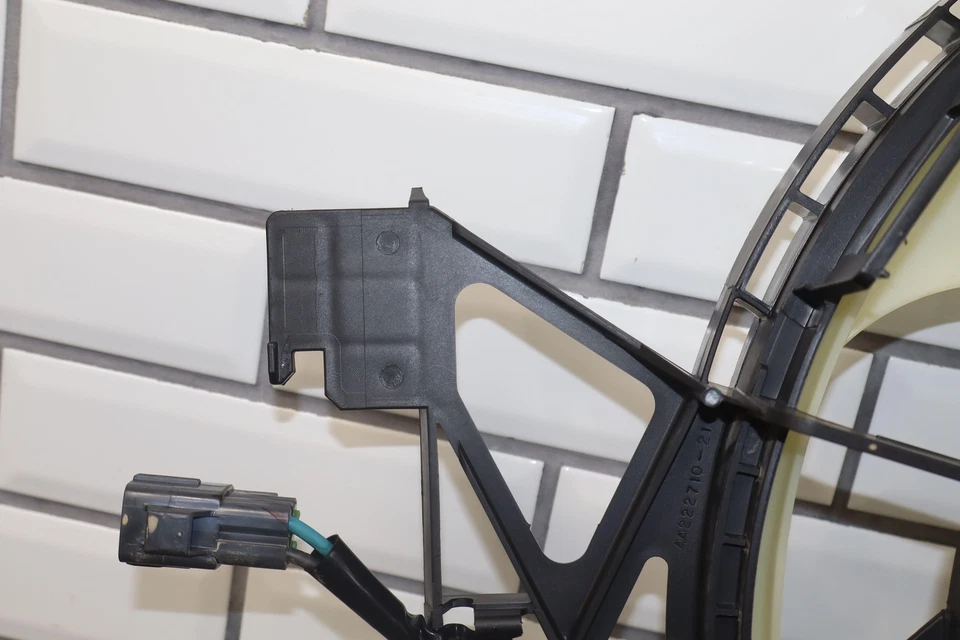 09-18 Ram 2500 4ta Generación 6.4L Ventilador Eléctrico (Probado) 268000-9013 Foto 2 de 4